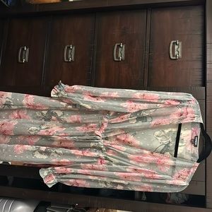 Sheer green and pink floral wrap from Express size M. Never worn
